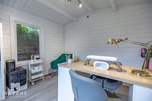 Photo 12- click for photo gallery